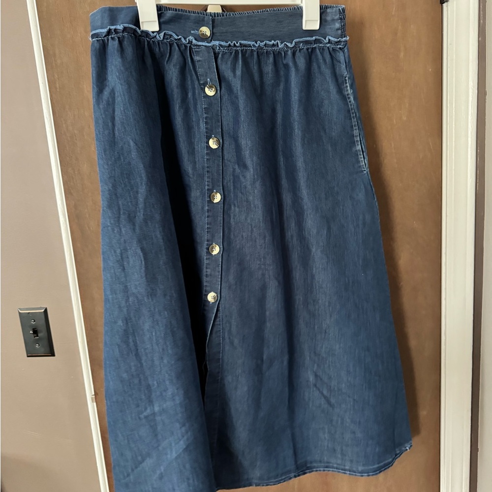 Denim Button-Front Midi Skirt - Blue